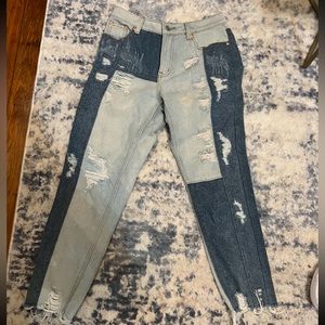 Super cute two toned vintage jeans size 26/27 only worn a few times